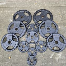 Used TAG 245lb Olympic Grip Plate Set Rubber Coated Weight Plates 