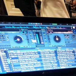 DJ+ Karaoke
