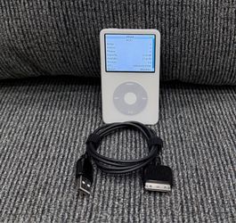 Apple iPod Classic 5th Gen 30GB - Excellent Condition