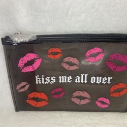 BRAND BEW KVD SILICONE MAKE UP POUCH