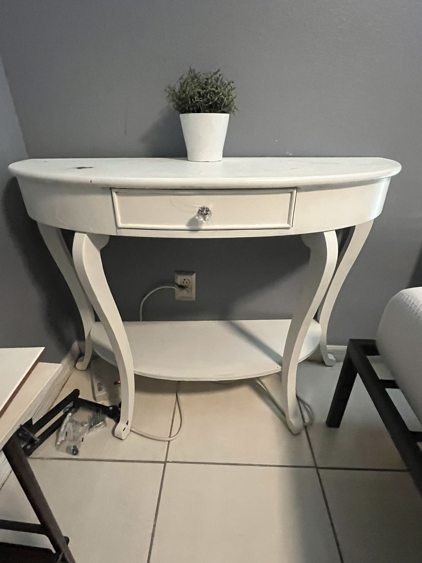 Antique Hall Table / TV Table