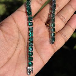IGI Certified Lab Grown Colombian Emerald Bracelet | 925 Silver