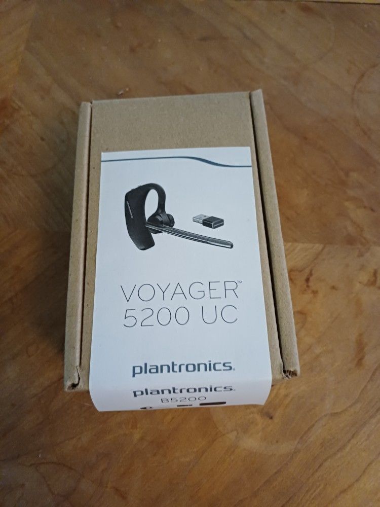 Voyager 5200 uc Bluetooth Headset