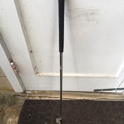 PGA T-line putter, RH, 31”, good blade style, 