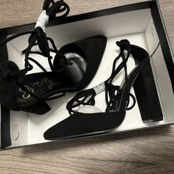 Black Heels With Straps 