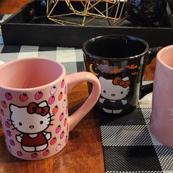 Brand New Hello Kitty Coffee Cups