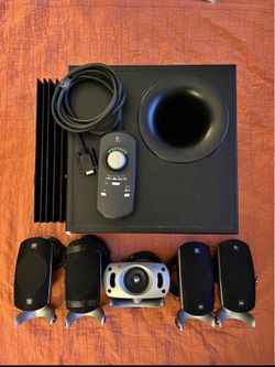 Logitech Z-5300 THX 5.1 Gaming Computer Speakers Subwoofer Sound System Complete