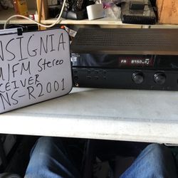 PRICE IS FIRM Insignia NS-R2001 200W 2.0 Channel Stereo Receiver - Multi  39  You are more than welcome to test the item before you pay us. 