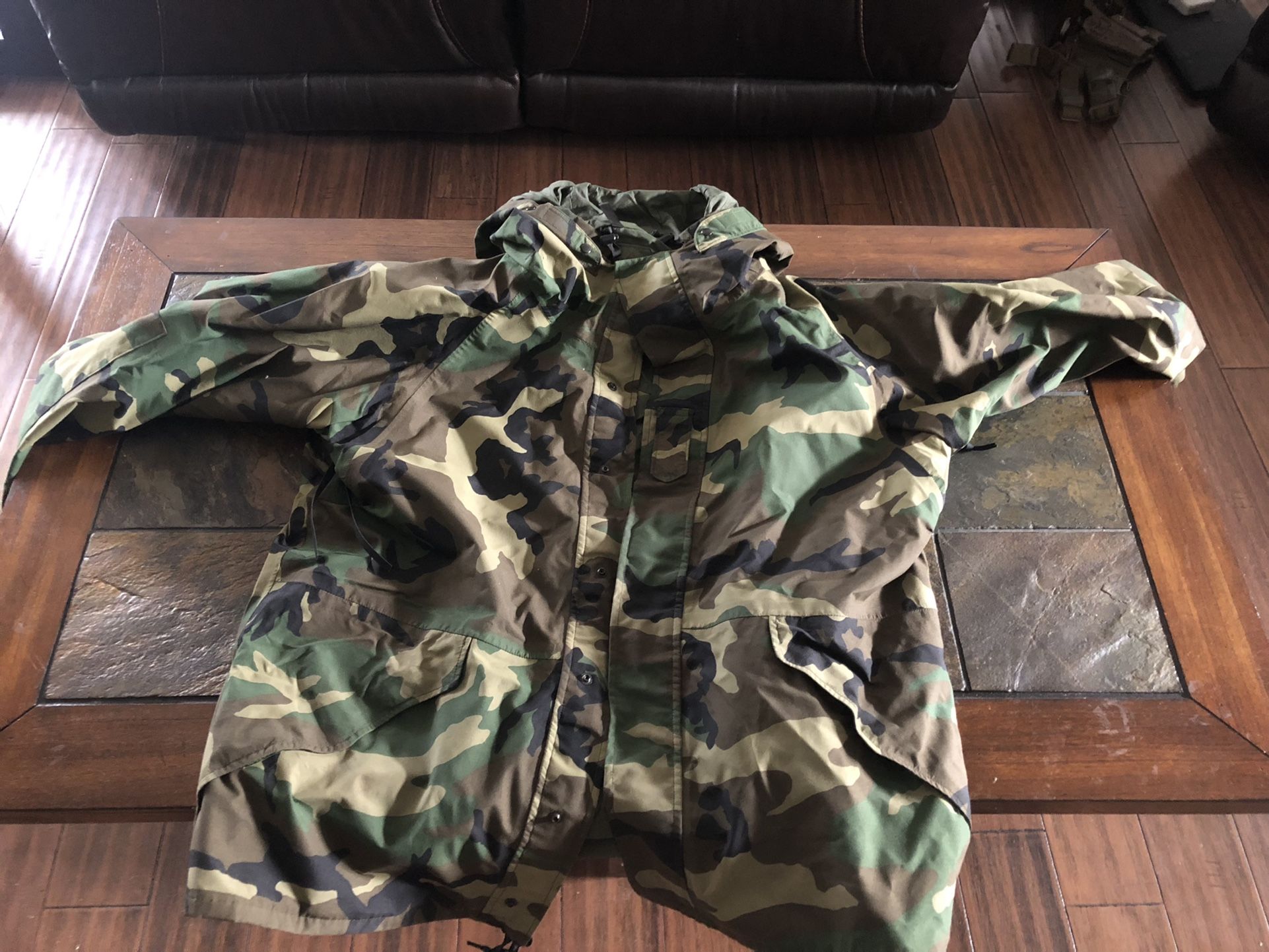 Woodland Camo Goretex Jacket And Pants