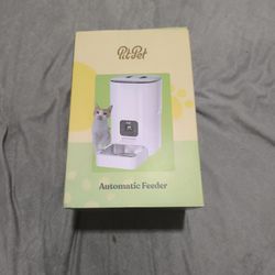 Automatic Pet Feeder