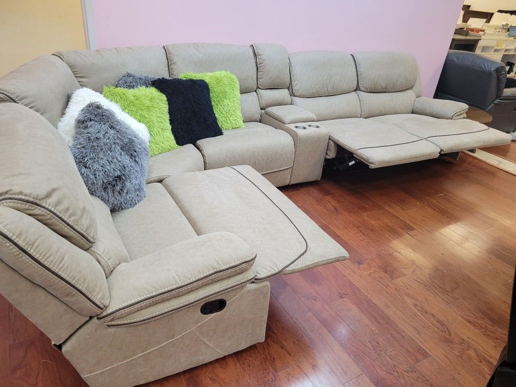 Extended Memorial Day Sale!! Alejandra Reclining Sectional Sofa1299