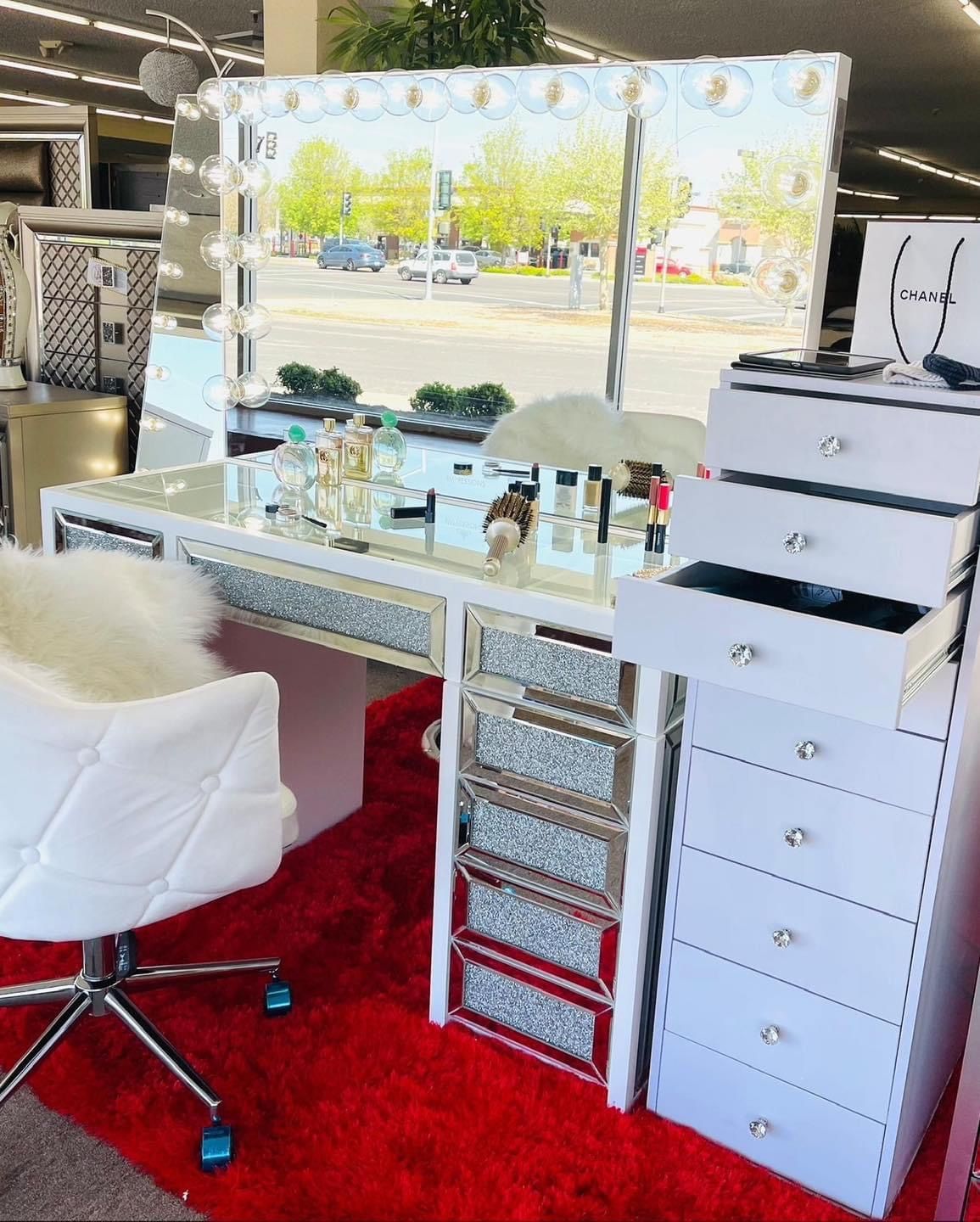 White Vanity Set w/ Bluetooth