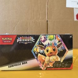 PRISMATIC SURPRISE BOX POKEMON