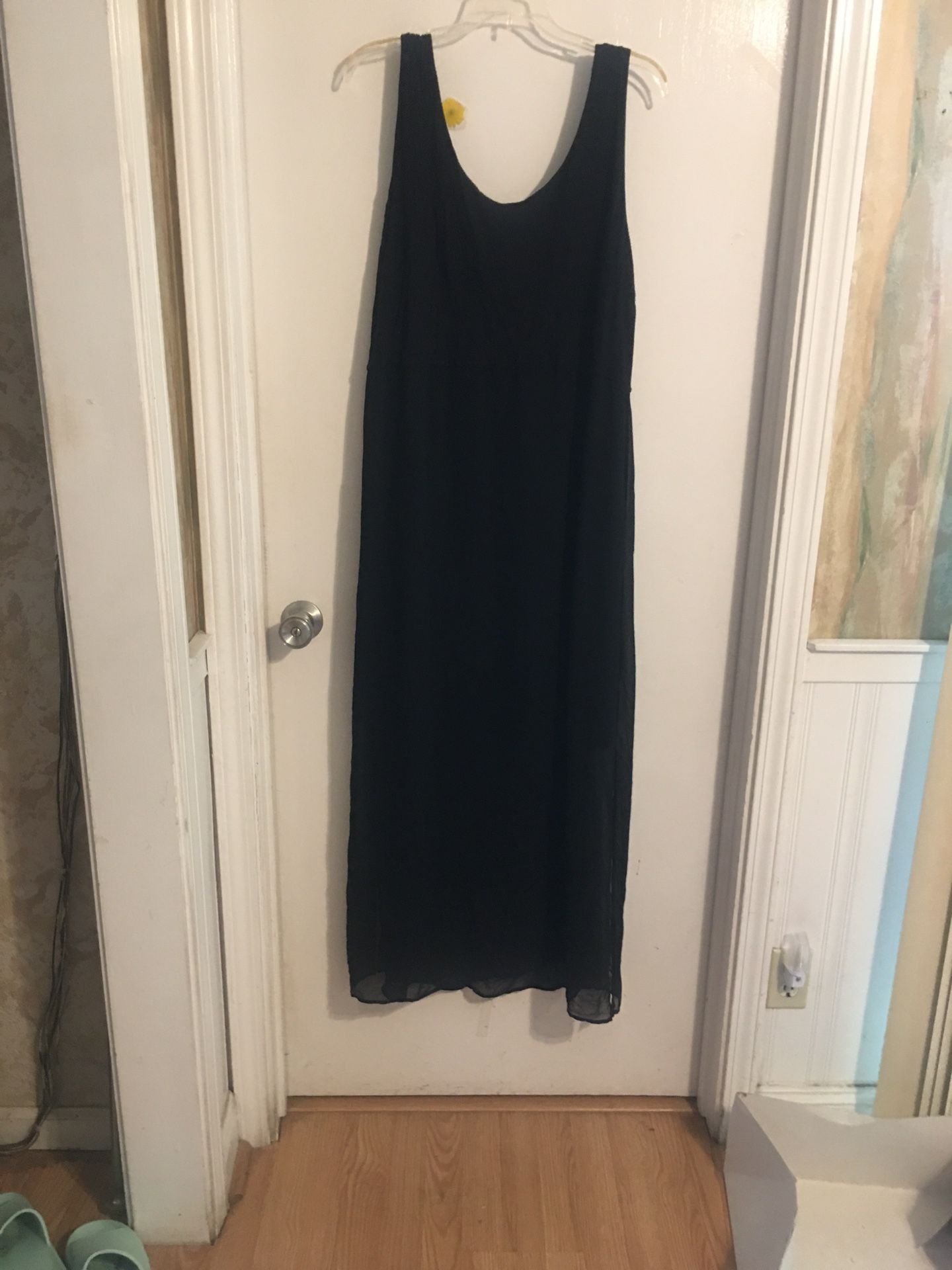 Sz2X Black Long Dress