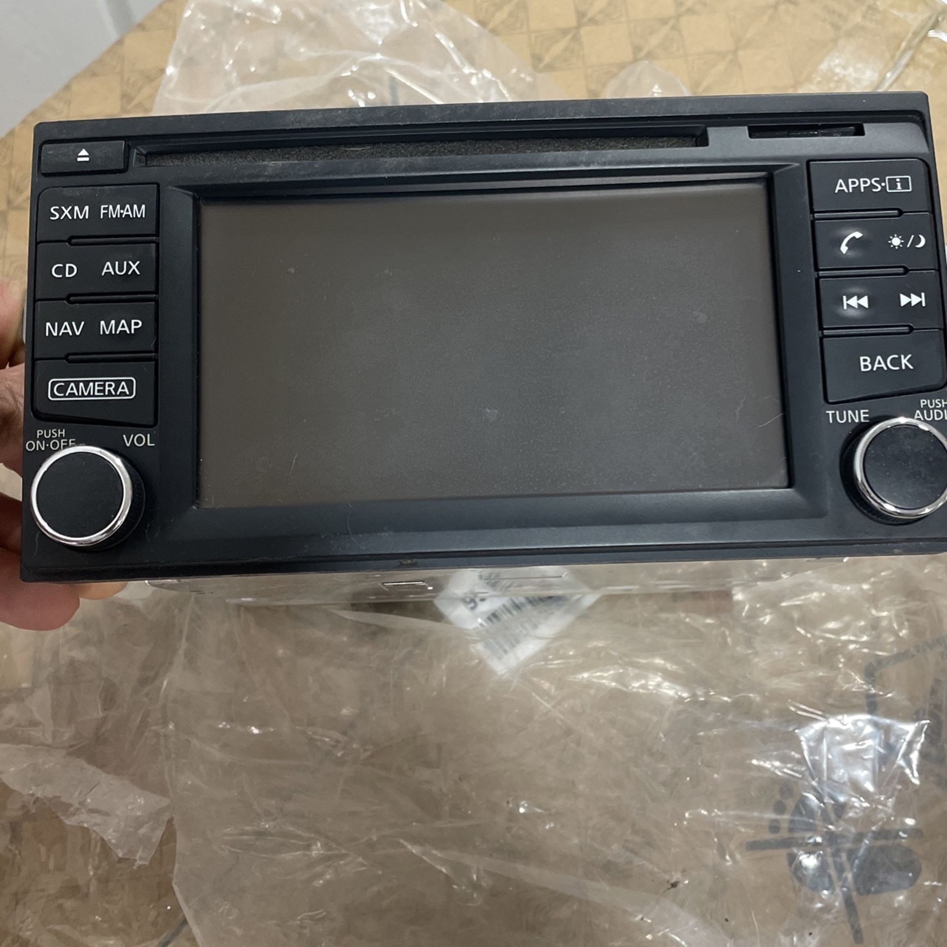 2015-2017 Nissan NV Radio