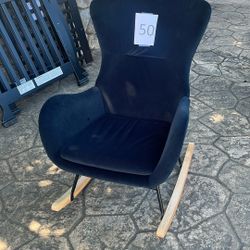 Rocking Chair / Like New 