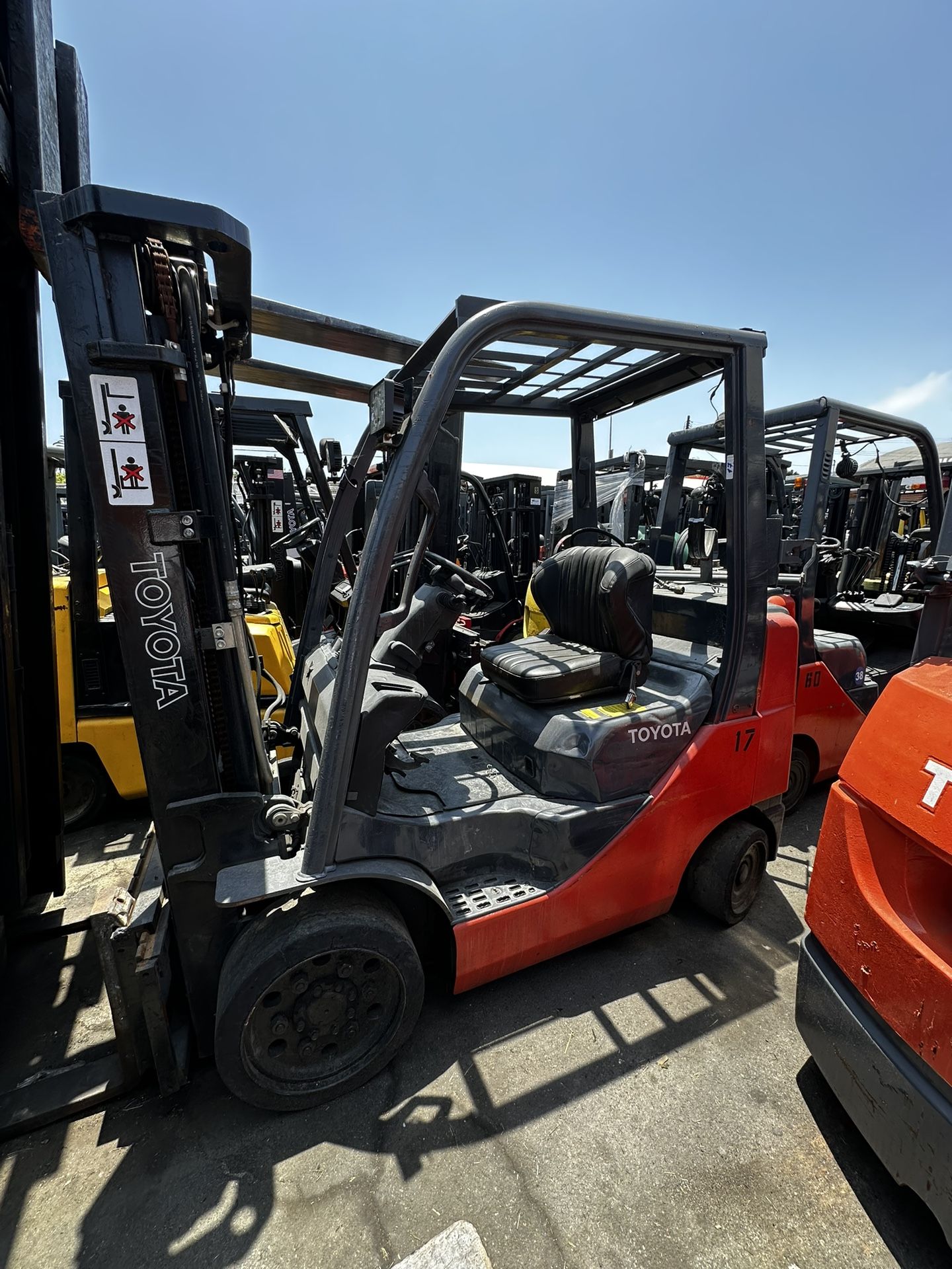 Toyota Forklift For Sale! 5000 Lbs Capacity