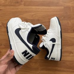 Nike White/Blue size10s 