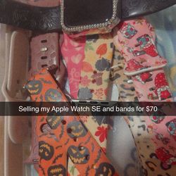 Apple Watch SE With Watch Bands