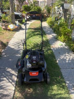 Echo 21 in. 190 cc Briggs and Stratton Gas 3-in-1 Dual Blade RWD Self-Propelled Lawn Mower Missing Bag