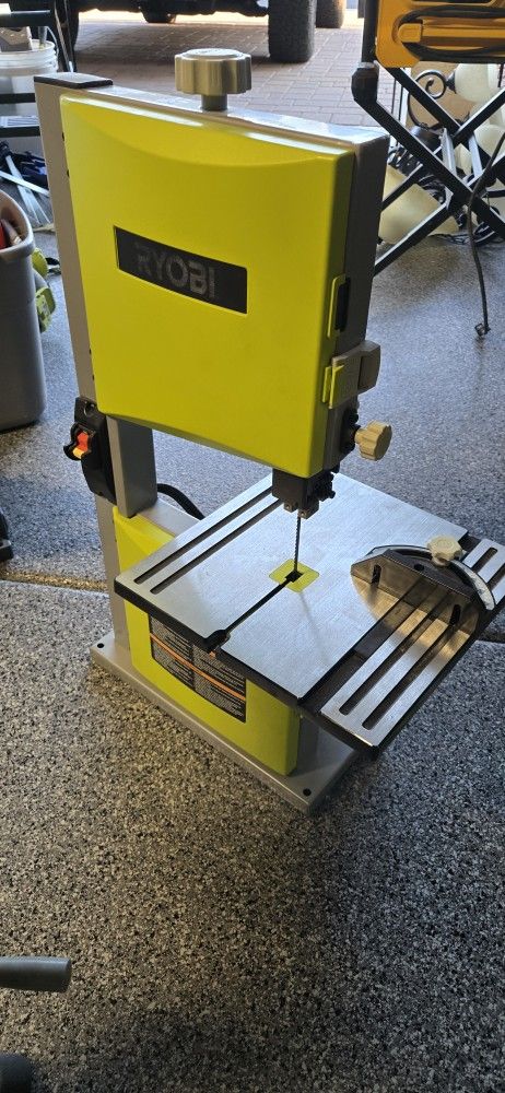 Ryobi Band Saw