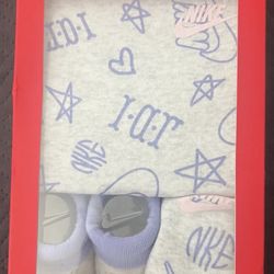 Nike Baby Set - Gray and Purple 0-6 months