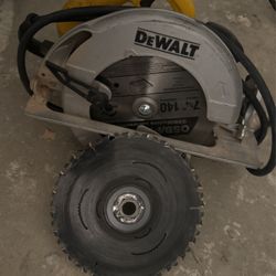 Dewalt Circular Saw