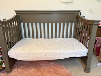 Toddler Bed Frame (mattress Not Included