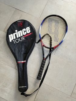 Tennis racket
