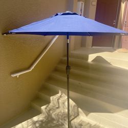 8-ft Navy Blue Push-button Tilt Market Patio Umbrella