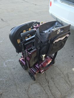 i living 3- Purple  mobility scooter