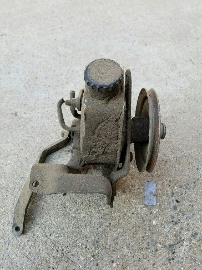 Chevy 250 power steering pump and brackets for Sale in Fresno, CA OfferUp