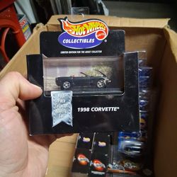 Hot Wheels 1998 Corvette