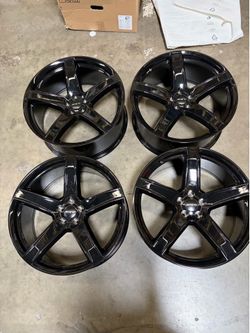 22x9.5 5x115 ET18 Gloss Black Wheels CB71.6 63.1mm Caps Fits Dodge Charger Challenger Chrysler 300