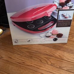 Baby cakes Cupcake Maker