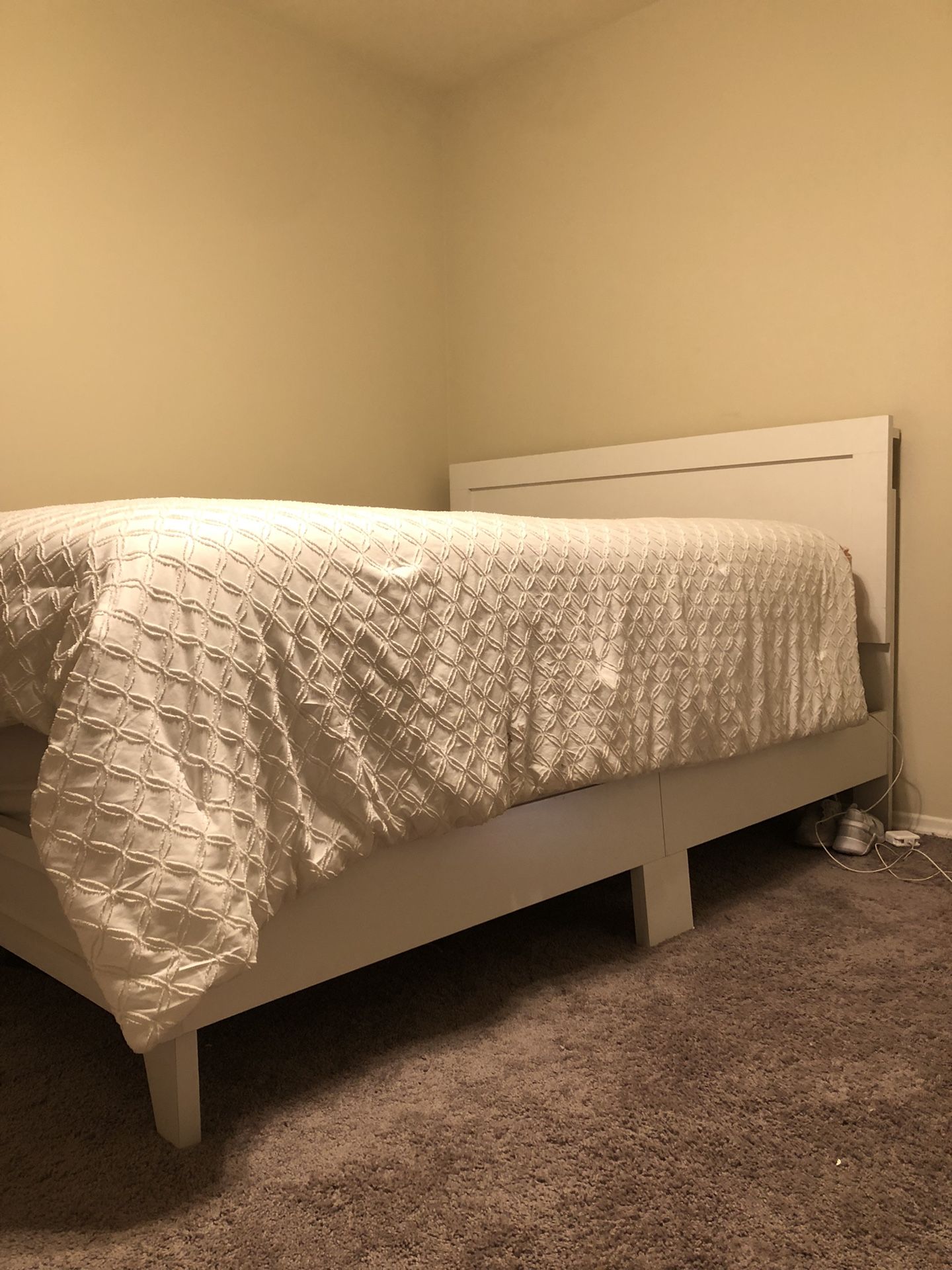 Wooden Platform Queen Bed Frame White