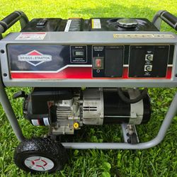 5000 Watt Briggs & Stratton Generator - 2.8hrs