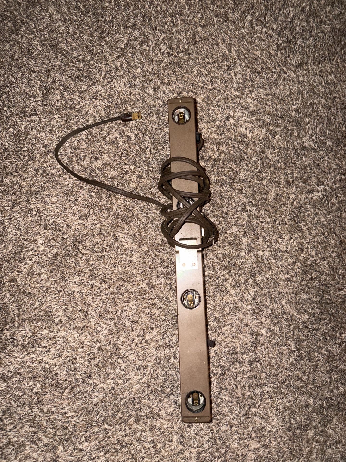 Metal folding mechanic light