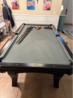 8’ Spencer Marston Pool Table – Excellent Condition