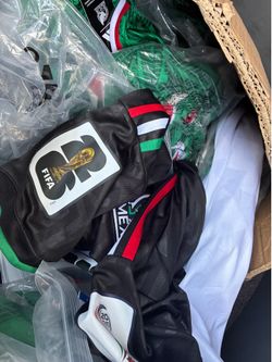 Mexico fifa World Cup 2026 emblems jerseys diff sizes