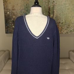  Men’s Vintage adidas v neck sweater