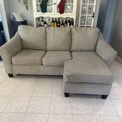 Couch / Sofa-bed 