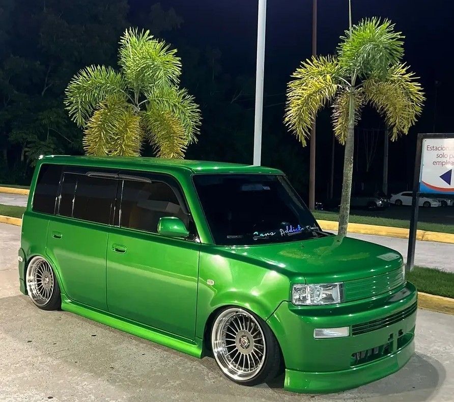 SCION XB