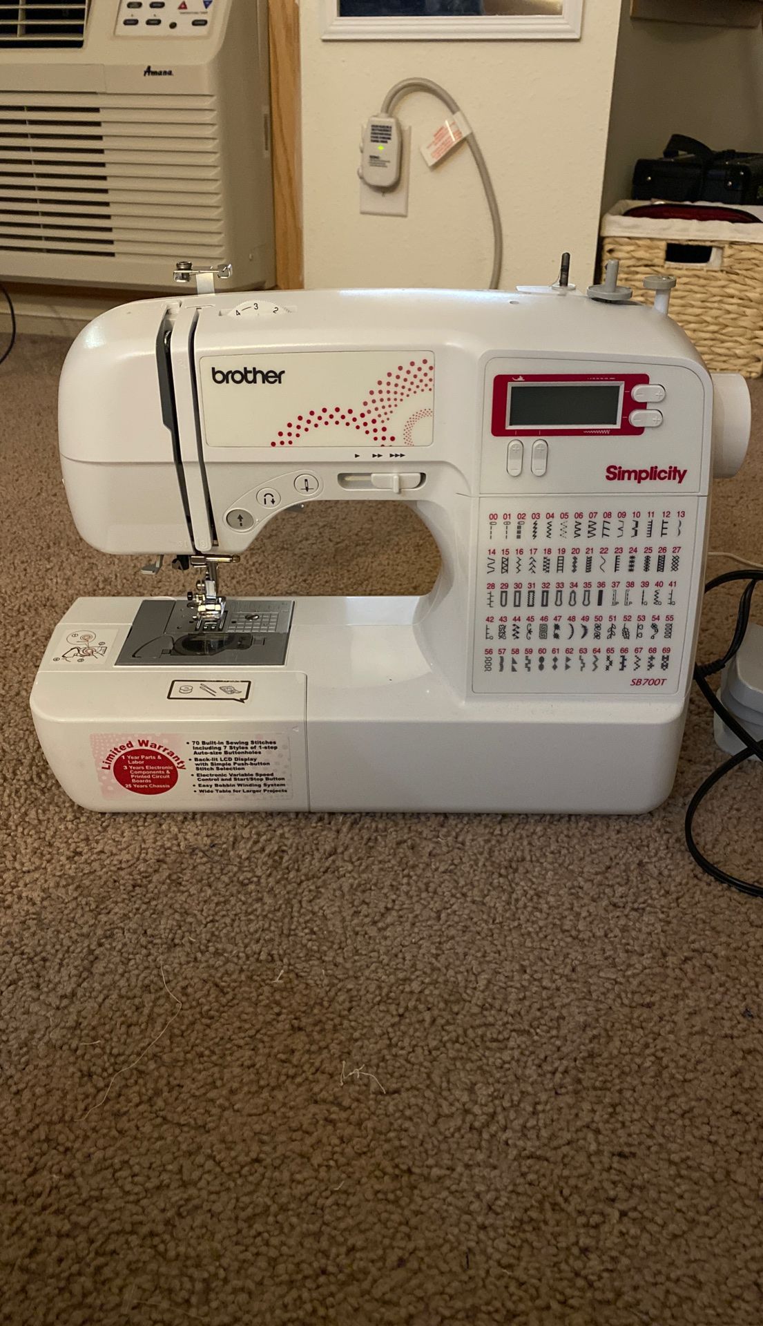 Brother Simplicity SB700T sewing machine