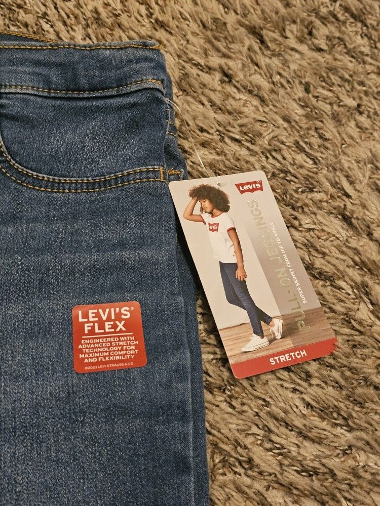 Levi's Pull On Jeggings