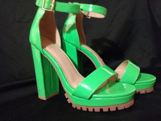 Glaze Size 9 Heels Bran New