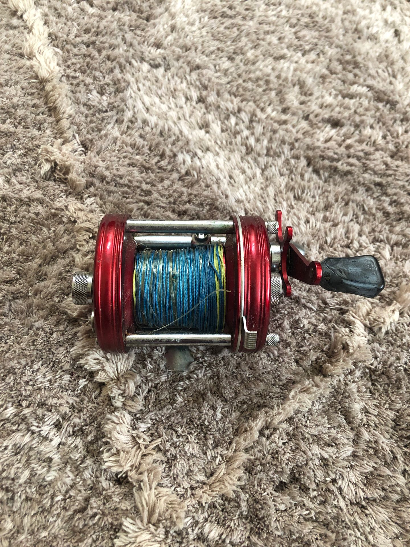 Abu Garcia Ambassadeur 6000 fishing reel