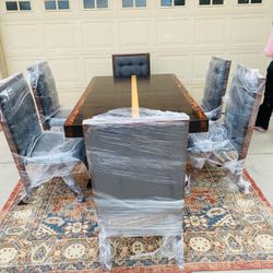 Deep Southern Pine Wood Dining Table 