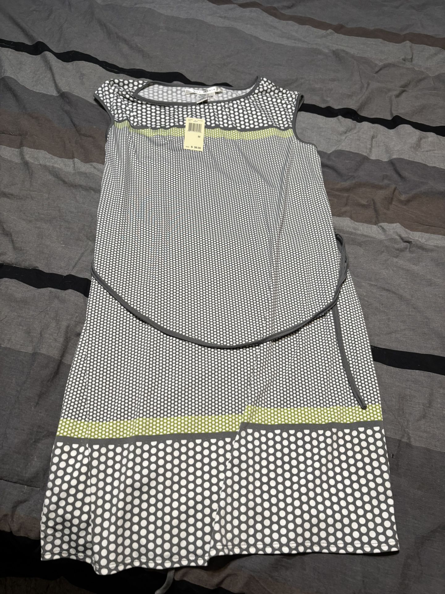 NWT Womens Medium Max Studio Dress