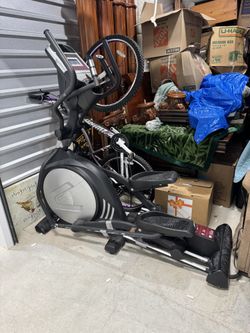 SOLE Elliptical Machine Works Perfectly Fine